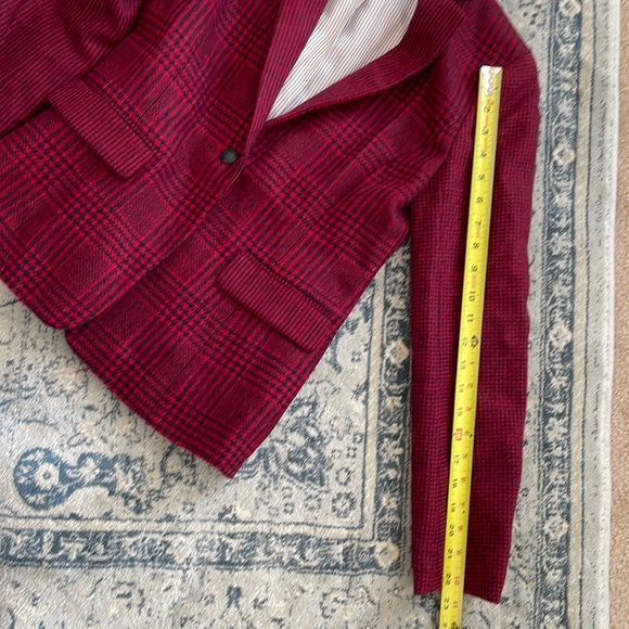 Brooks Brothers Red Fleece Wool Blazer, Size 2 - Picture 9 of 9